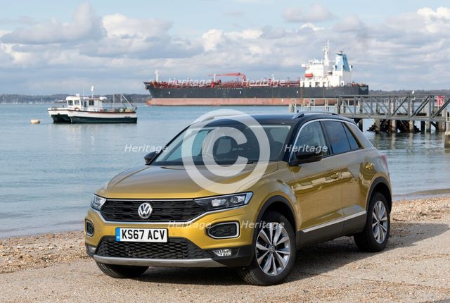 2017 Volkswagen T-Roc. Creator: Unknown.