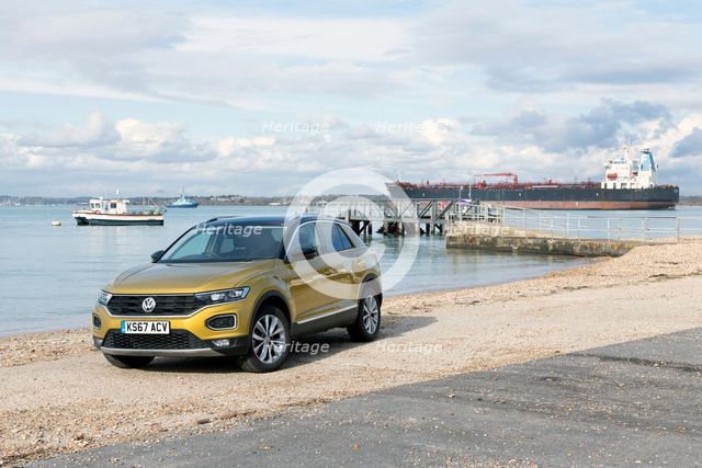 2017 Volkswagen T-Roc. Creator: Unknown.