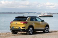 2017 Volkswagen T-Roc. Creator: Unknown
