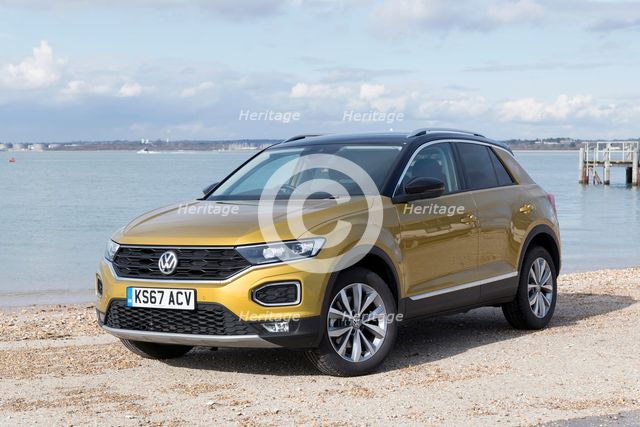2017 Volkswagen T-Roc. Creator: Unknown.