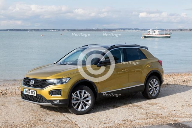2017 Volkswagen T-Roc. Creator: Unknown.