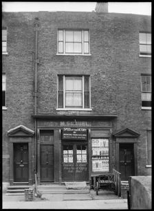 214 Cable Street, Tower Hamlets, London, 1944. Creator: Ernest James Mason