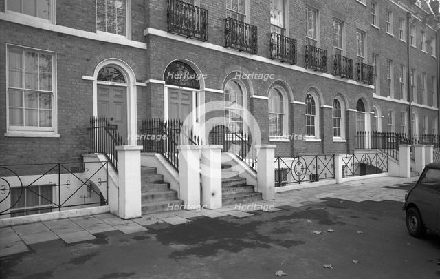 235-239 Kennington Lane, Lambeth, London, c1945-1980. Artist: Eric de Maré