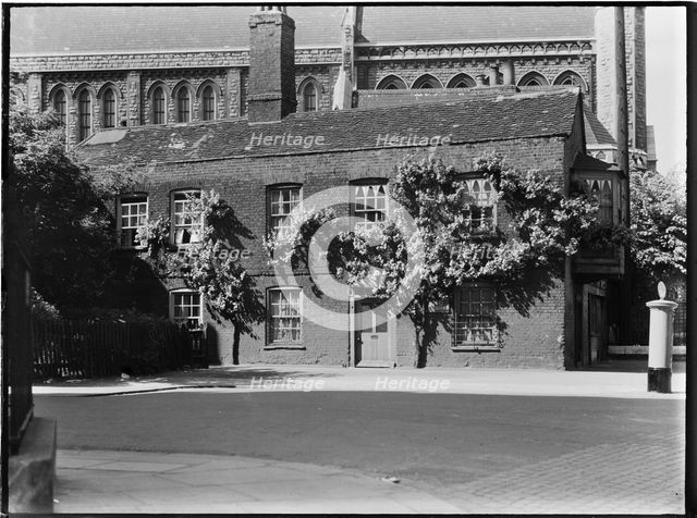 24-26 Queen Street, Hammersmith, Hammersmith and Fulham, Greater London Authority, 1930s. Creator: Charles William  Prickett.
