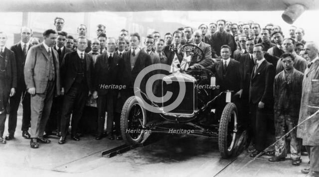 250,000th Model T Ford produced at Manchester, 1925. Artist: Unknown