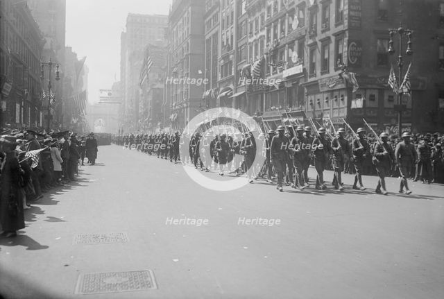 27th Parade, Mar 1918. Creator: Bain News Service.