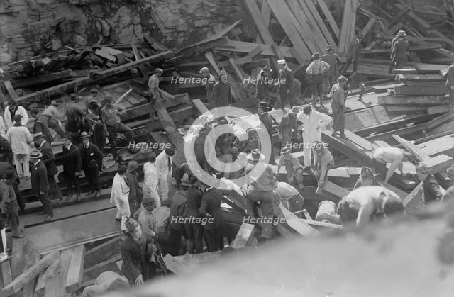 7th Ave. subway cave-in,1915. Creator: Bain News Service.