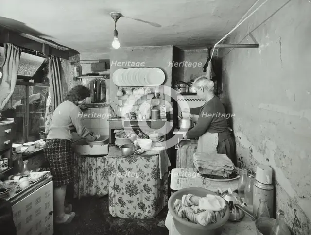 47 Monier Street, Poplar, London: kitchen in dilapidated condition, 1962. Creator: Unknown.