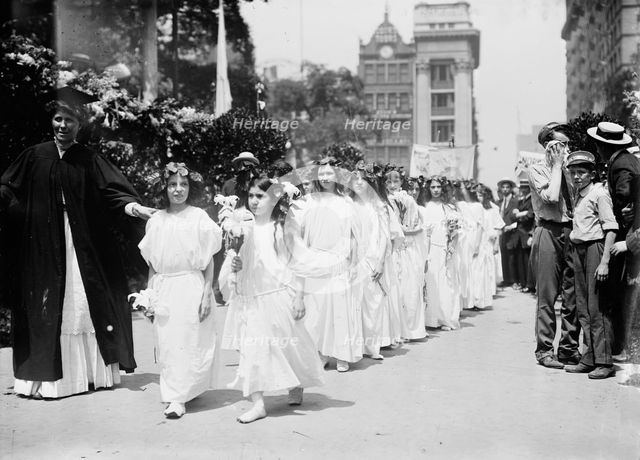 4th of July Parade, N.Y., 1911. Creator: Bain News Service.