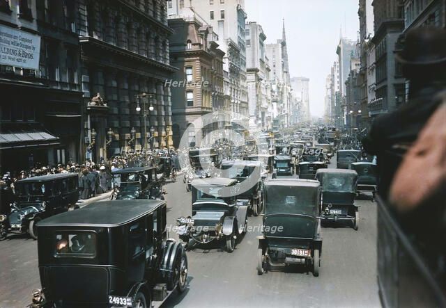 5th Ave. - Easter, '13, 1913. Creator: Bain News Service.
