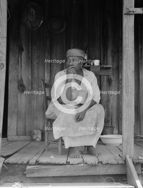 "Cotton rules the world," , Hinds County, Mississippi, 1937. Creator: Dorothea Lange.