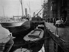 Cotton's Wharf, Tooley Street, London, c1900 (1901)