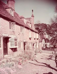 Cottage garden, Groombridge, Kent, c1955. Creator: Arthur Charles Kirby Ware