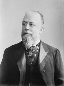 Count von Fourtales, portrait bust, 1914. Creator: Bain News Service