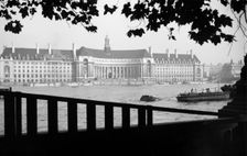 County Hall, London, c1945-c1965. Artist: SW Rawlings