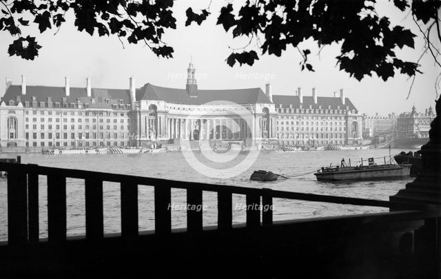County Hall, London, c1945-c1965. Artist: SW Rawlings