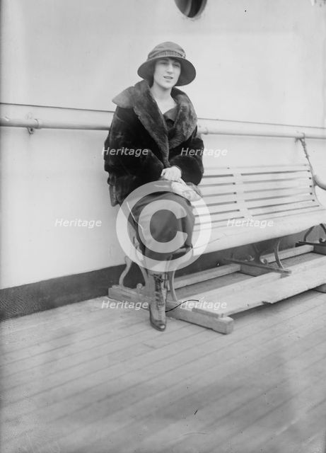 Countess J. De Maupas, between c1915 and c1920. Creator: Bain News Service.