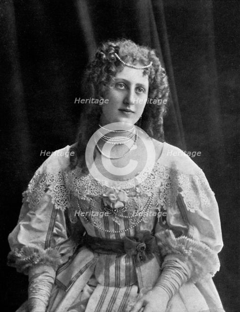 Countess Marguerite Seitern, 1902-1903.Artist: Adele