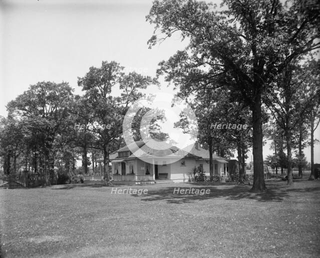 Country club, distant view, Walkerville, Ont., between 1905 and 1915. Creator: Unknown.