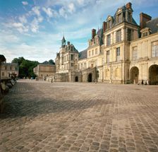 Cour du Cheval Blanc, 16th century