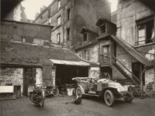 Cour, rue de Valence, 1922, printed 1956. Creator: Eugene Atget