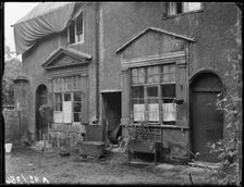 Court 20, Little Park Street, Coventry, 1941. Creator: George Bernard Mason