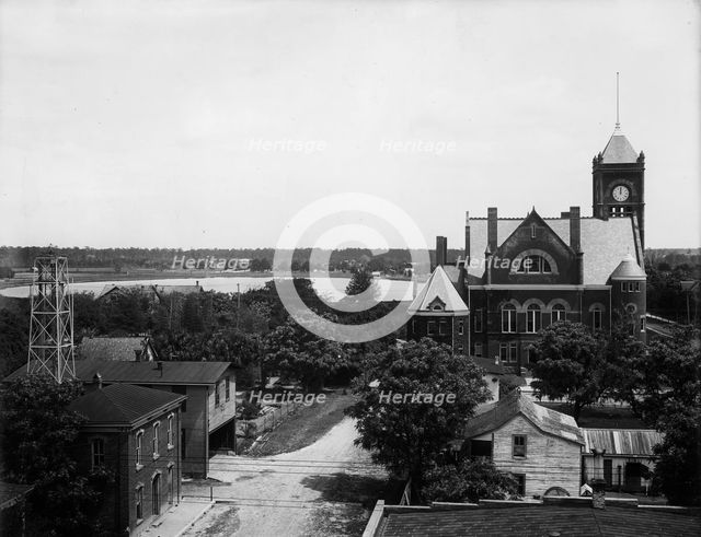 Court House and Lake Eola from Hotel San Juan, Orlando, Fla., c1904. Creator: Unknown.