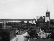 Court House and Lake Eola from Hotel San Juan, Orlando, Fla., c1904. Creator: Unknown