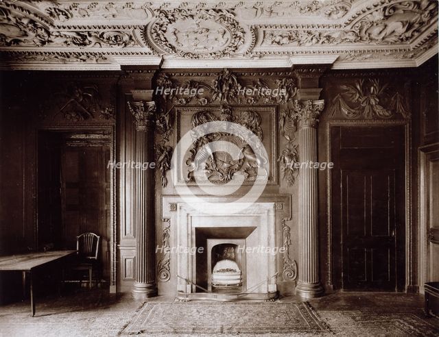 Court Room, New River Company, c1886. Creator: Henry Dixon & Son.