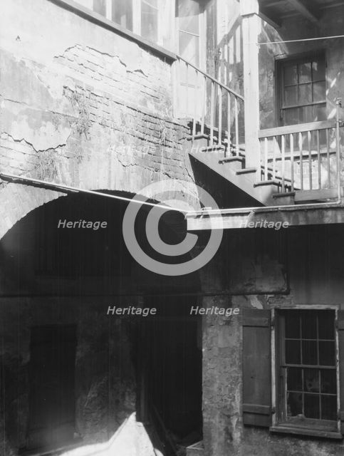 Courtyard, New Orleans, between 1920 and 1926. Creator: Arnold Genthe.