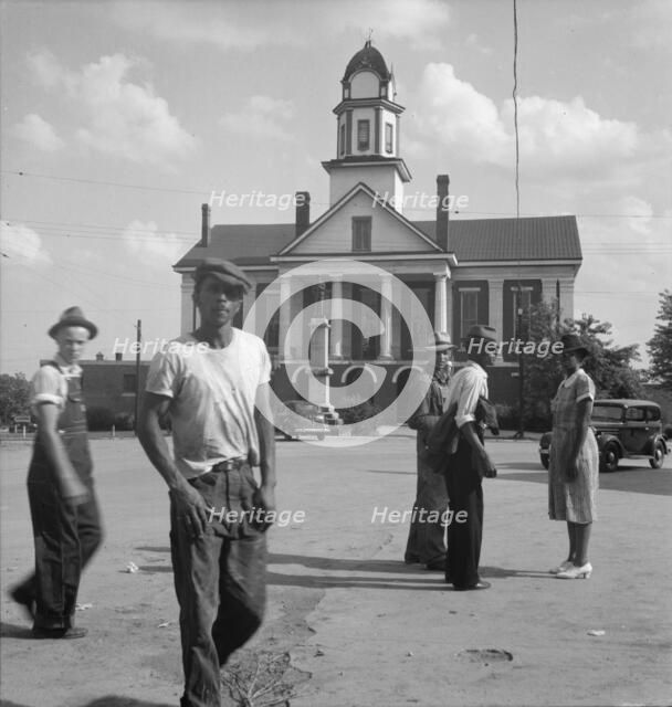 Courthouse, Pittsboro, North Carolina, 1939. Creator: Dorothea Lange.