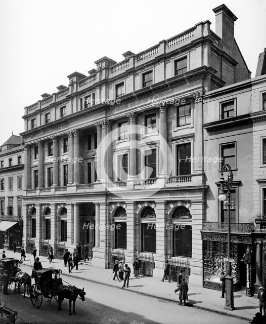 Coutts & Co, 440, The Strand, Westminster, London, 1904. Artist: Bedford Lemere and Company