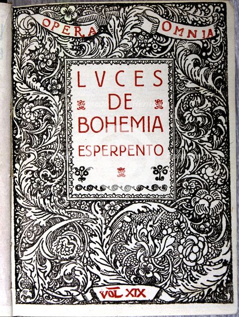 Cover of 'Luces de Bohemia' by Valle Inclan.