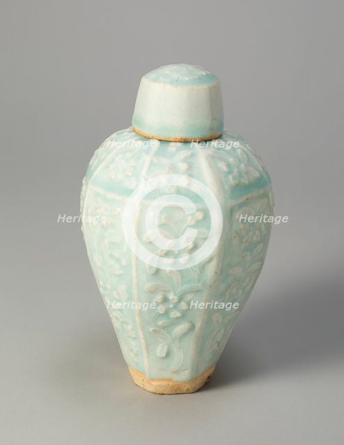 Covered Vase with Floral Scrolls, Song dynasty (960-1279). Creator: Unknown.