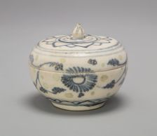 Covered Box with Lotus Bud Knob and Lotus Flower Motif on Lid, 15th century. Creator: Unknown