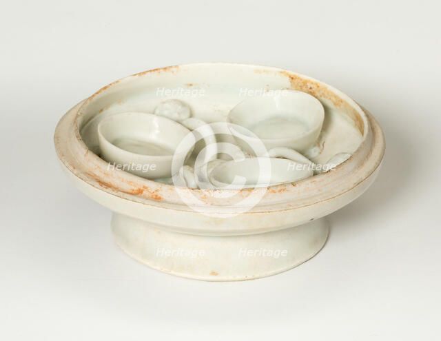 Covered Box with Lotus-Shaped Compartments, Song dynasty (960-1279). Creator: Unknown.