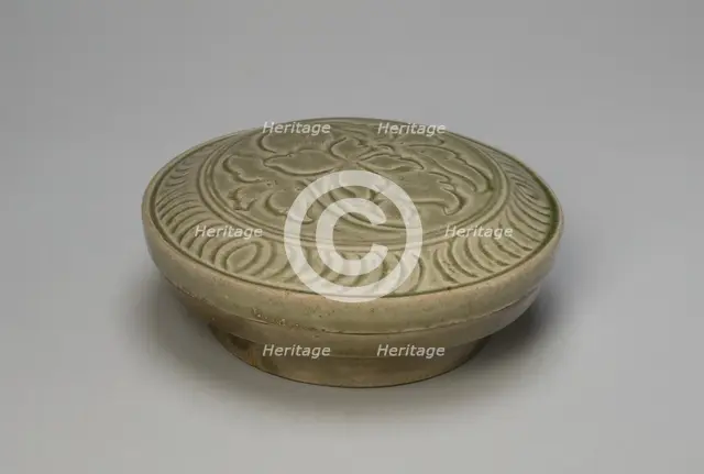 Covered Box with Peony Blossom, Tang dynasty (618-907), 9th century. Creator: Unknown.