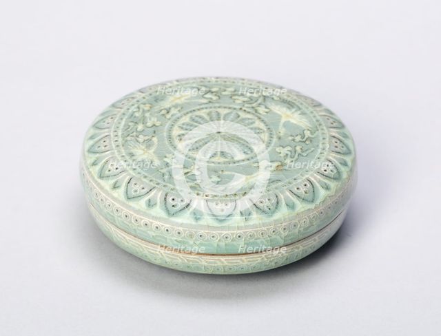 Covered Cosmetic Box wih Petalled Rosette, Flying Cranes, Stylized Clouds, and Layered..., 13th cent Creator: Unknown.