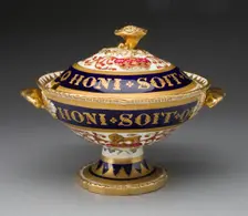 Covered Cream Bowl, London, c. 1820. Creator: Royal Worcester
