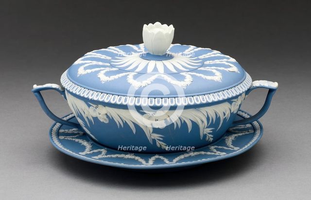 Covered Dish and Plate, Burslem, c. 1800. Creator: Wedgwood.