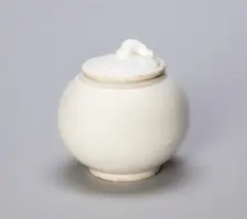 Covered Globular Jar, Song dynasty (960-1279). Creator: Unknown