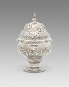 Covered Sugar Bowl, 1765/75. Creator: Bancroft Woodcock