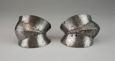 Cowter for the Left(?) Elbow from a Splint Rerebrace, Spain, c. 1500. Creator: Unknown