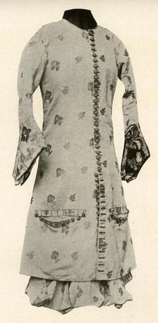 Coat and full breeches of buff brocade with flowers and leaves c1670, (1937). Creator: Unknown