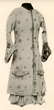 Coat and full breeches of buff brocade with flowers and leaves c1670, (1937). Creator: Unknown