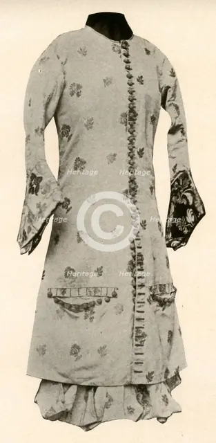 'Coat and full breeches of buff brocade with flowers and leaves', c1670, (1937). Creator: Unknown.