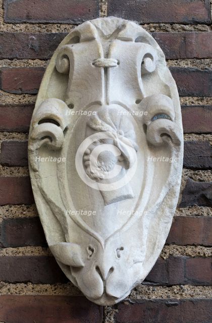 Coat of Arms, possibly of the Gioacchini Family, between late 16th and early 17th century. Creator: Unknown.
