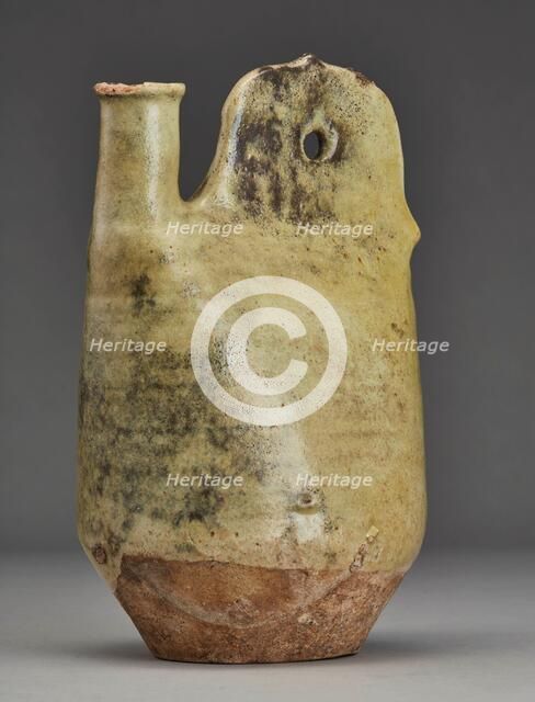 Cockscomb flask, 1000s. Creator: Unknown.