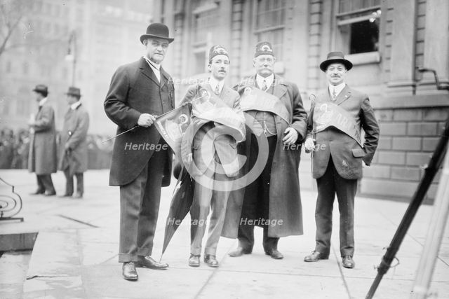 Col. A.S. Bacon -- Theo. Mackey -- Geo. A. Dyack -- Alex. M. Cohn of Cal. in N.Y., 1914. Creator: Bain News Service.
