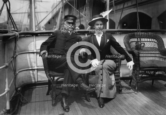 Colgate Hoyt and wife, between c1910 and c1915. Creator: Bain News Service.